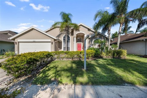 Casa en venta en Tampa, Florida, 4 dormitorios, 219.16 m2 № 1899021 - foto 2