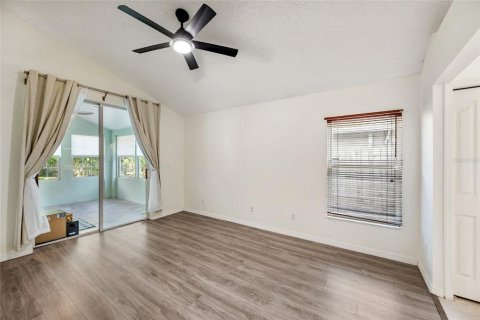 Casa en venta en Tampa, Florida, 4 dormitorios, 219.16 m2 № 1899021 - foto 8