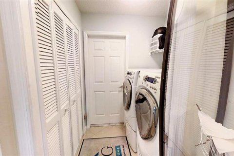 Casa en venta en Palm Coast, Florida, 3 dormitorios, 143.91 m2 № 1879569 - foto 16