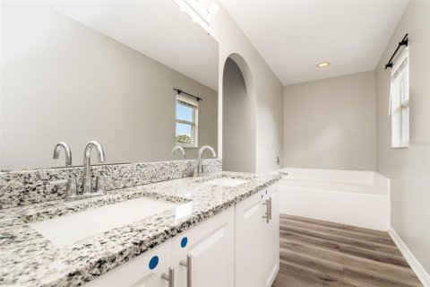 Купить виллу или дом в Делтона, Флорида 10 комнат, 236.16м2, № 1913380 - фото 17
