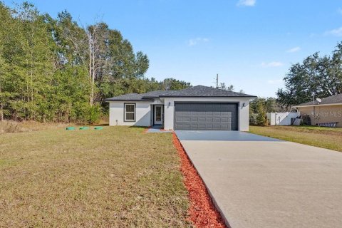 Casa en Ocala, Florida 3 dormitorios, 117.99 m2 № 2145007