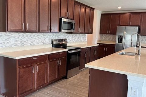 Villa ou maison à louer à Davenport, Floride: 5 chambres, 272.95 m2 № 2398785 - photo 6