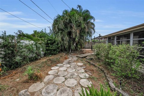 House in Holiday, Florida 2 bedrooms, 108.7 sq.m. № 1900205 - photo 28