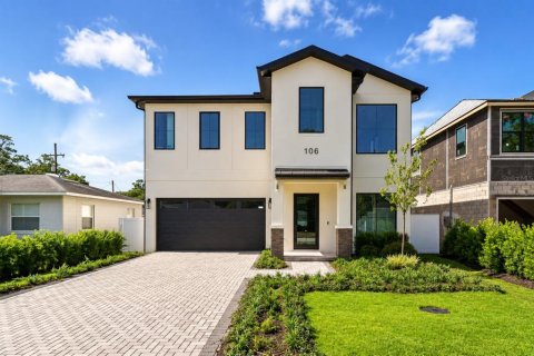 House in Orlando, Florida 5 bedrooms, 302.03 sq.m. № 2221367 - photo 11
