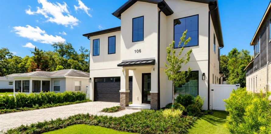 House in Orlando, Florida 5 bedrooms, 302.03 sq.m. № 2221367