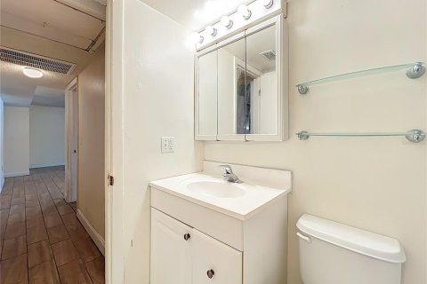 Купить кондоминиум в Орландо, Флорида 3 комнаты, 94.95м2, № 1904624 - фото 24