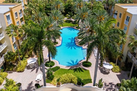 Condominio en venta en Miami Beach, Florida, 2 dormitorios, 104.05 m2 № 2070321 - foto 14