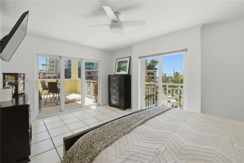 Condominio en venta en Miami Beach, Florida, 2 dormitorios, 104.05 m2 № 2070321 - foto 8