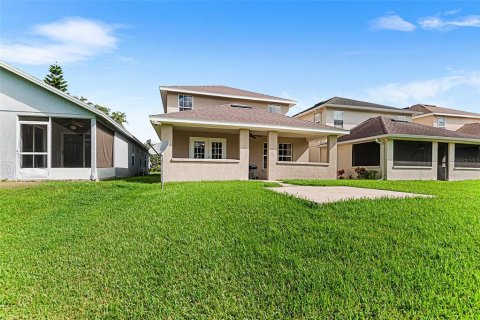 House in Lakeland, Florida 3 bedrooms, 240.8 sq.m. № 1908953 - photo 4