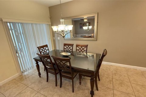 Adosado en alquiler en Kissimmee, Florida, 4 dormitorios, 177.81 m2 № 1886893 - foto 13