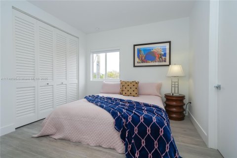 Touwnhouse à louer à Miami, Floride: 4 chambres, 250.84 m2 № 1985345 - photo 20