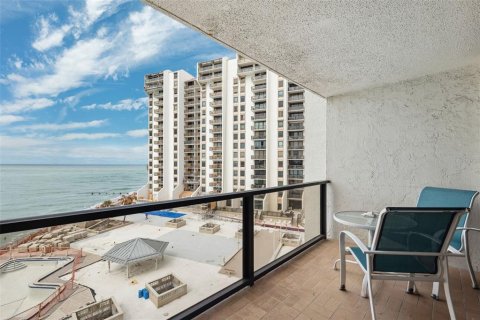 Copropriété à vendre à Clearwater, Floride: 2 chambres, 110.18 m2 № 1572965 - photo 1