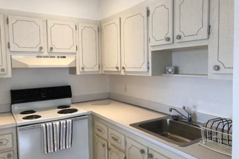 Condo in Delray Beach, Florida, 1 bedroom  № 2086818 - photo 7