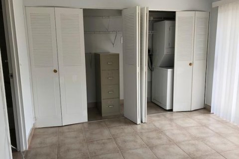 Condo in Delray Beach, Florida, 1 bedroom  № 2086818 - photo 12