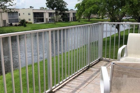 Condo in Delray Beach, Florida, 1 bedroom  № 2086818 - photo 8