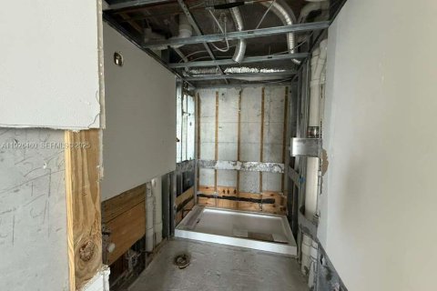 Condominio en venta en Miami Beach, Florida, 2 dormitorios, 113.34 m2 № 1988406 - foto 7