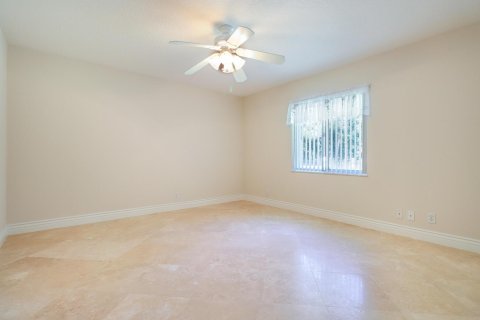 Villa ou maison à vendre à Palm Beach Gardens, Floride: 3 chambres, 230.21 m2 № 2254559 - photo 30