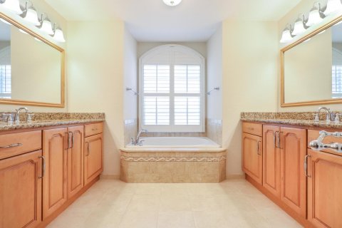 Villa ou maison à vendre à Palm Beach Gardens, Floride: 3 chambres, 230.21 m2 № 2254559 - photo 23