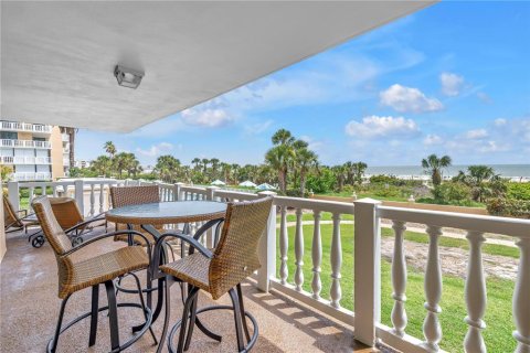 Condominio en venta en Saint Pete Beach, Florida, 3 dormitorios, 219.71 m2 № 1797865 - foto 13