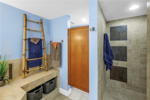 Condominio en venta en Saint Pete Beach, Florida, 3 dormitorios, 219.71 m2 № 1797865 - foto 30