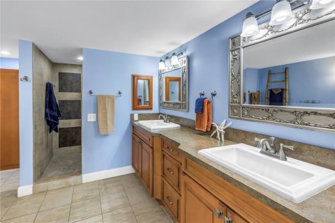 Condominio en venta en Saint Pete Beach, Florida, 3 dormitorios, 219.71 m2 № 1797865 - foto 27