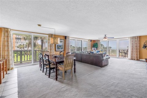 Condominio en venta en Saint Pete Beach, Florida, 3 dormitorios, 219.71 m2 № 1797865 - foto 5
