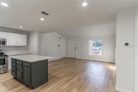 Casa en alquiler en Dunedin, Florida, 3 dormitorios, 118.64 m2 № 1857782 - foto 7