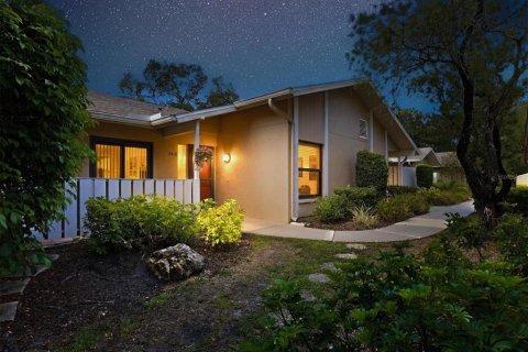 Casa en venta en Sarasota, Florida, 3 dormitorios, 154.96 m2 № 2226310 - foto 2