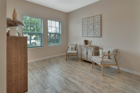 House in DeLand, Florida 5 bedrooms, 262.36 sq.m. № 1844529 - photo 7