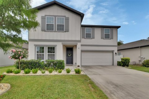 House in DeLand, Florida 5 bedrooms, 262.36 sq.m. № 1844529 - photo 1