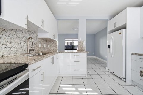 Propiedad comercial en venta en Miami, Florida, 217.67 m2 № 2153856 - foto 27