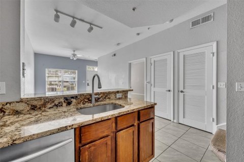 Touwnhouse à vendre à Kissimmee, Floride: 3 chambres, 120.4 m2 № 1536095 - photo 7