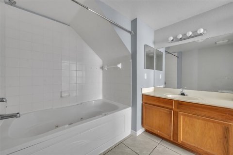 Touwnhouse à vendre à Kissimmee, Floride: 3 chambres, 120.4 m2 № 1536095 - photo 12