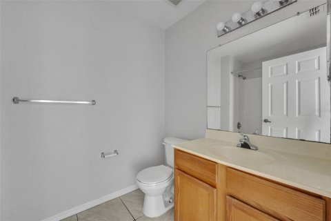 Touwnhouse à vendre à Kissimmee, Floride: 3 chambres, 120.4 m2 № 1536095 - photo 16