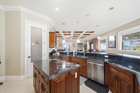 Купить виллу или дом в Тампа, Флорида 10 комнат, 394.09м2, № 2149590 - фото 22