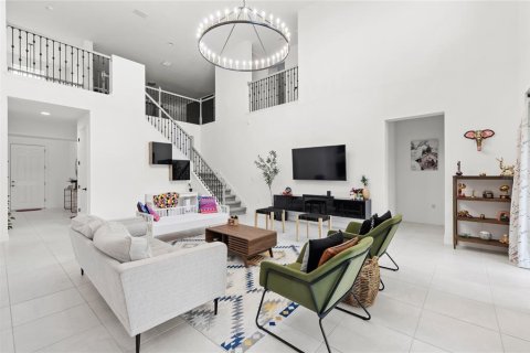 Villa ou maison à vendre à Clermont, Floride: 5 chambres, 364.36 m2 № 2148473 - photo 3