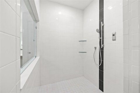 Villa ou maison à vendre à Clermont, Floride: 5 chambres, 364.36 m2 № 2148473 - photo 19