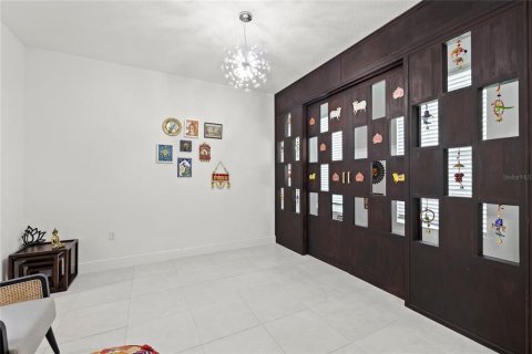 Villa ou maison à vendre à Clermont, Floride: 5 chambres, 364.36 m2 № 2148473 - photo 12