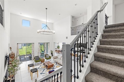 Villa ou maison à vendre à Clermont, Floride: 5 chambres, 364.36 m2 № 2148473 - photo 4