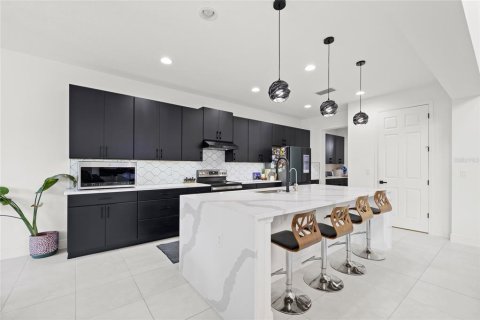 Villa ou maison à vendre à Clermont, Floride: 5 chambres, 364.36 m2 № 2148473 - photo 5