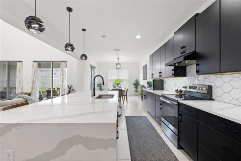 Villa ou maison à vendre à Clermont, Floride: 5 chambres, 364.36 m2 № 2148473 - photo 8