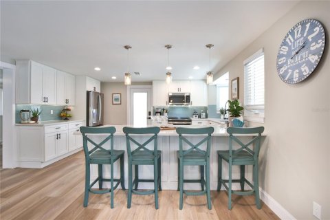 Casa en alquiler en Sarasota, Florida, 3 dormitorios, 134.89 m2 № 1823262 - foto 12