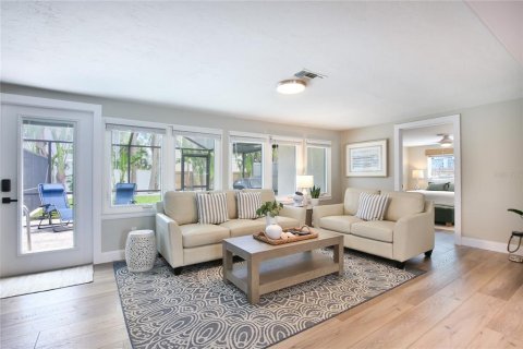 Casa en alquiler en Sarasota, Florida, 3 dormitorios, 134.89 m2 № 1823262 - foto 7