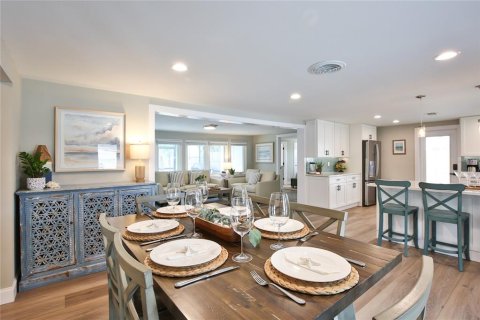 Casa en alquiler en Sarasota, Florida, 3 dormitorios, 134.89 m2 № 1823262 - foto 15
