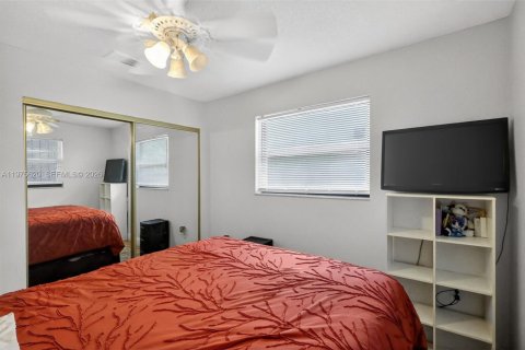 Купить виллу или дом в Майами, Флорида 3 спальни, 134.15м2, № 2038494 - фото 21