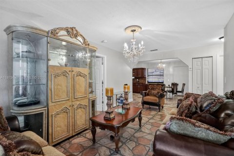 Купить виллу или дом в Майами, Флорида 3 спальни, 134.15м2, № 2038494 - фото 10