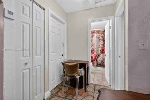 Купить виллу или дом в Майами, Флорида 3 спальни, 134.15м2, № 2038494 - фото 18