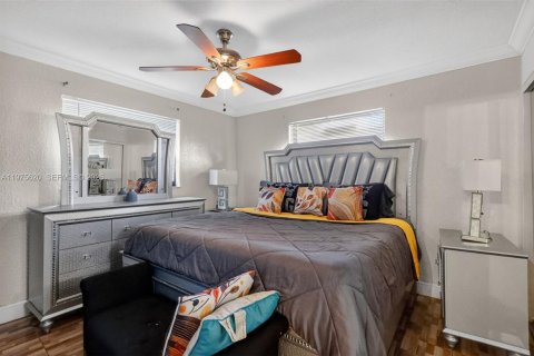 Купить виллу или дом в Майами, Флорида 3 спальни, 134.15м2, № 2038494 - фото 13