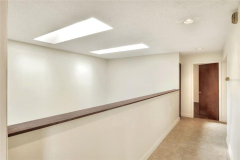 Condo in Lakeland, Florida, 2 bedrooms  № 1721572 - photo 25