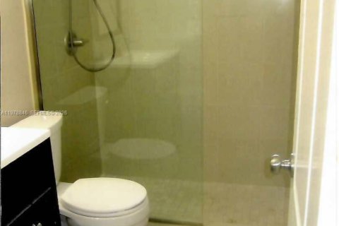 Купить кондоминиум в Майами, Флорида 2 спальни, 83.61м2, № 2048278 - фото 12
